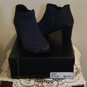 All sort of foot wear/ shoes